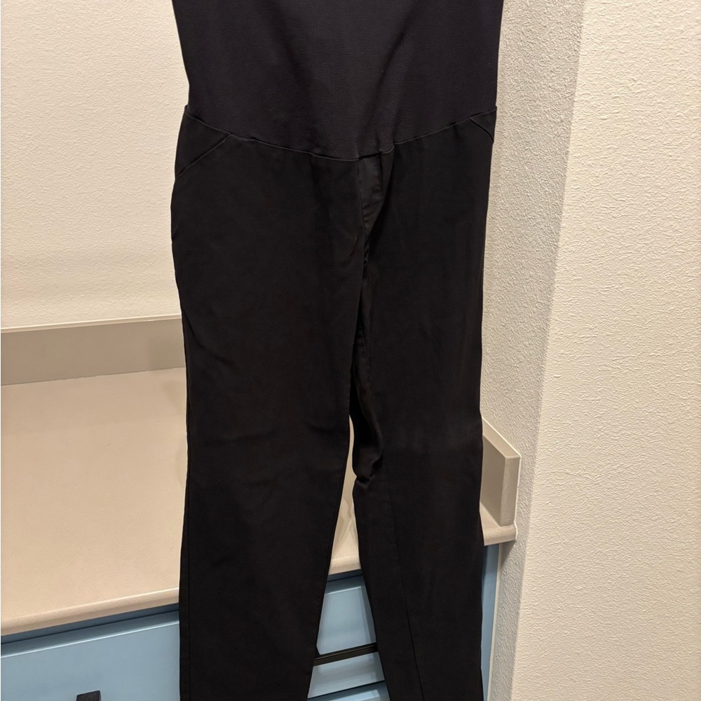 Motherhood Maternity Capri Business Casual Pants